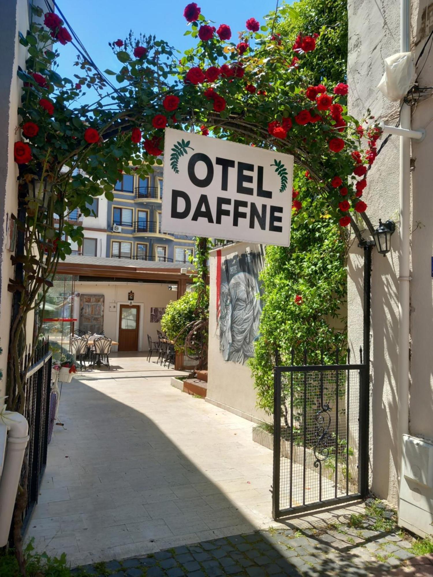 Daffne Otel تْشاناكالي المظهر الخارجي الصورة